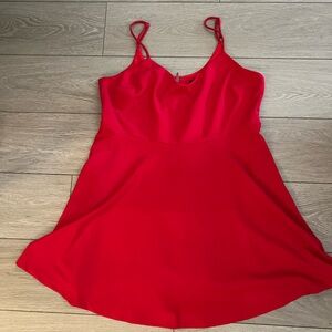 Lulu’s red dress
